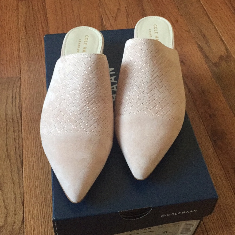 Cole Haan Palma Mule ( size 7 B) Mahogani Rose